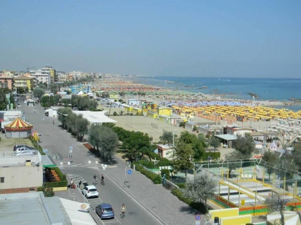 Hotel Euromar Rimini Luaran gambar